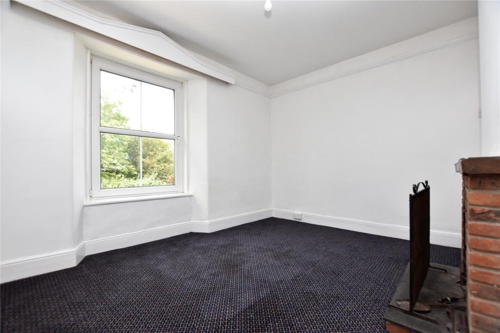 Reception/Bedroom