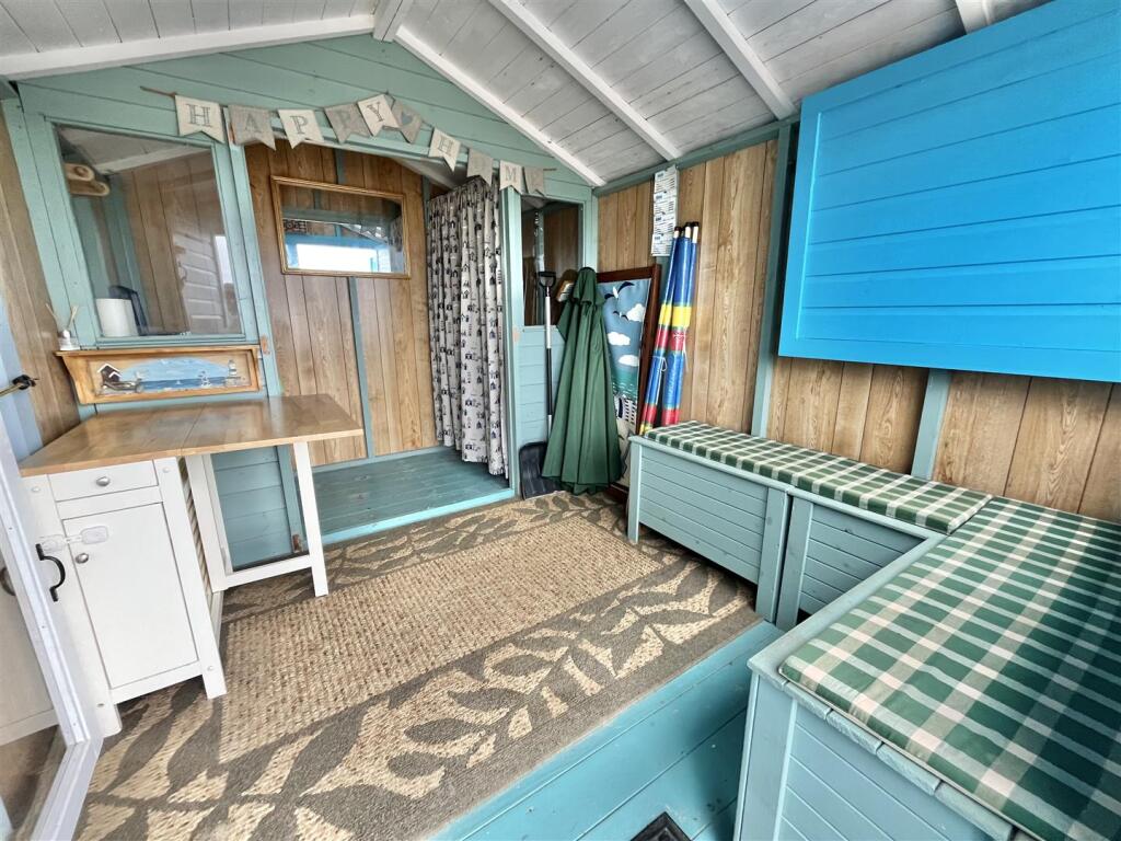 INTERNAL VIEW OF BEACH HUT