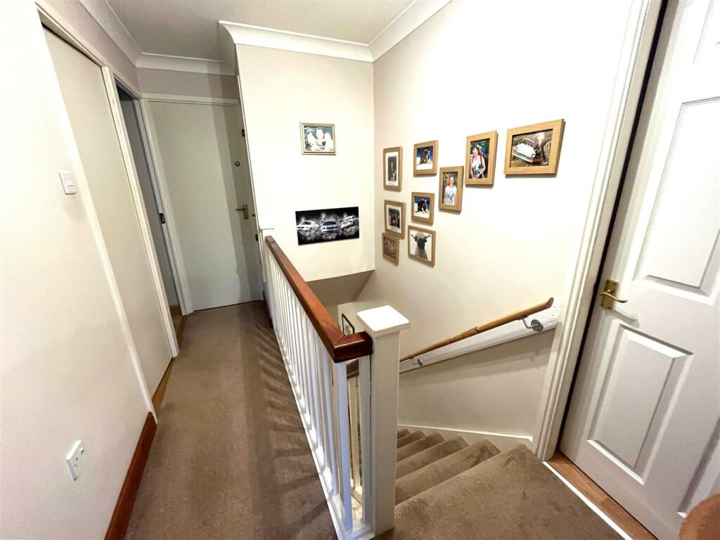 ingestre close (37).jpeg