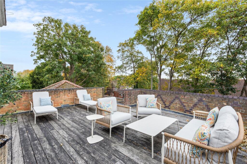 Roof Terrace