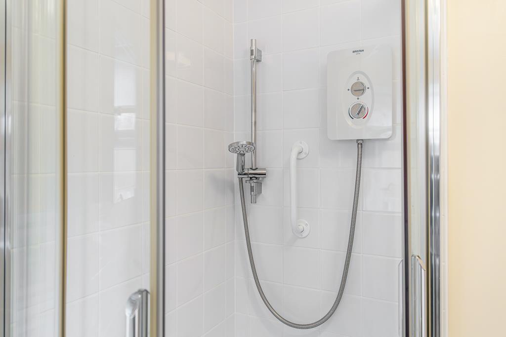 3 Decoy Close (Pinchbeck)-28.jpg