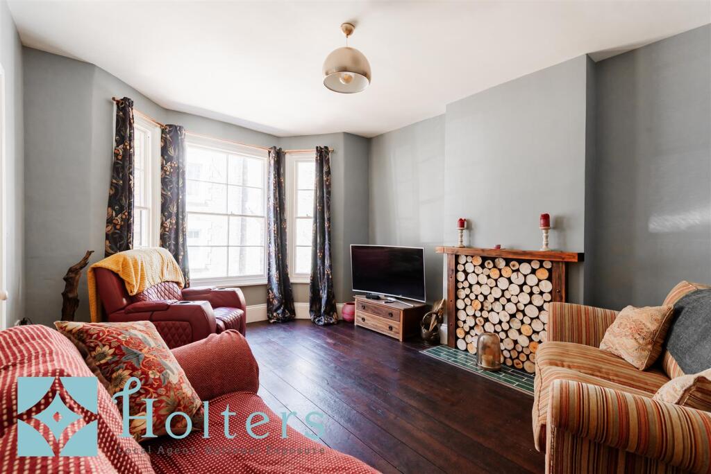 Inglenook, Knighton-02.jpg