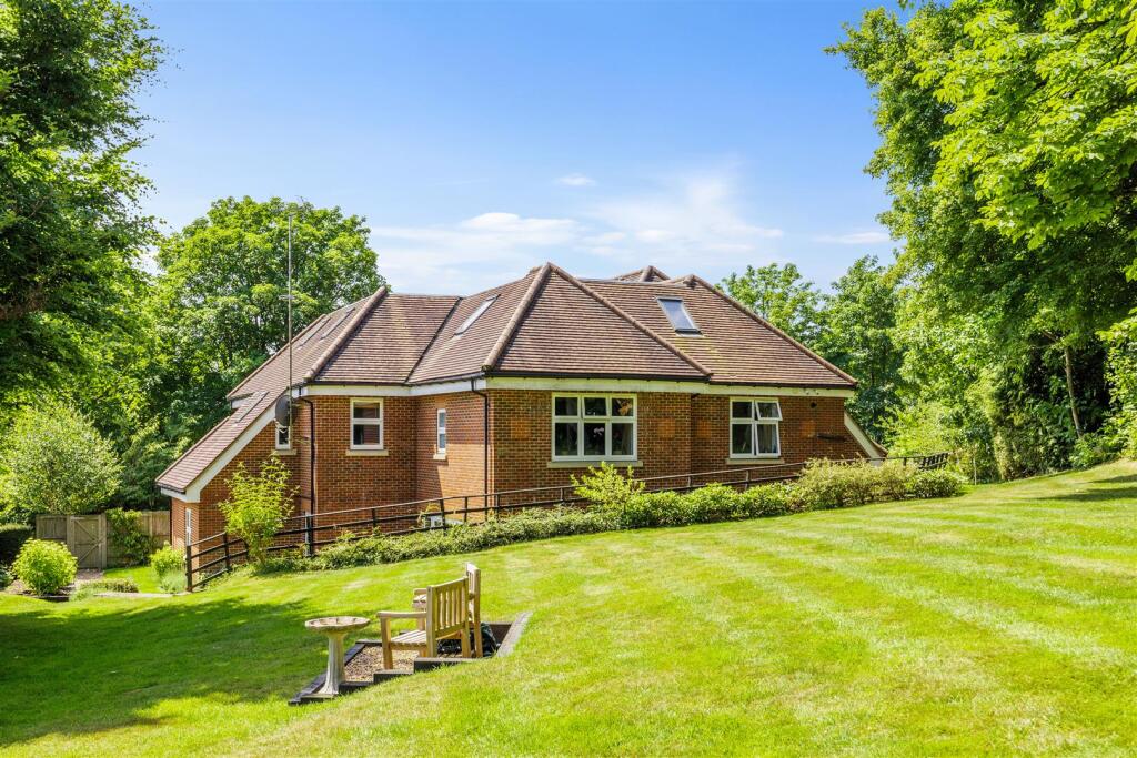 AMBERLEIGH HOUSE, 5 (16 FROM 25)-22.jpg