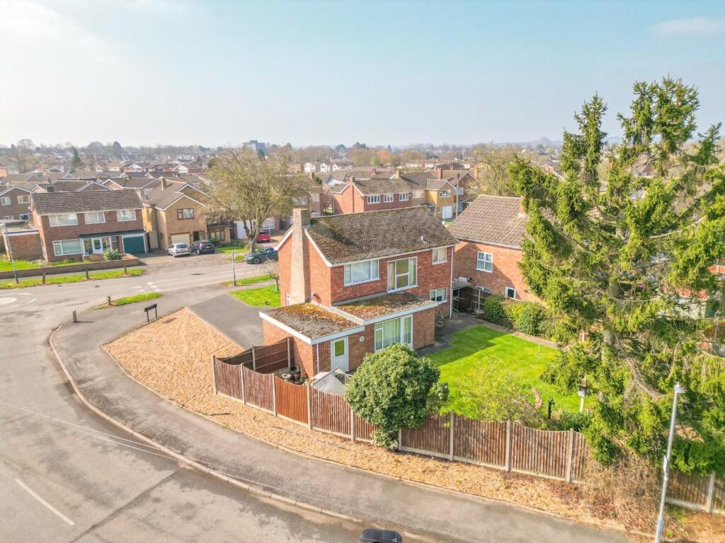 St Nicolas Park Drive - Image-6.jpg