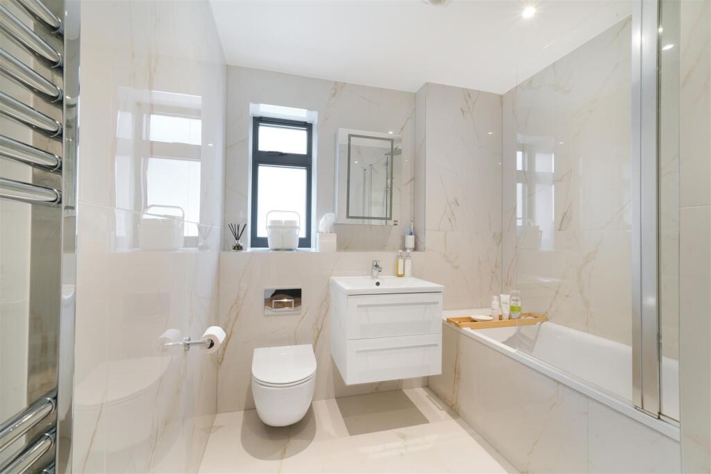 Flat 3, Treasure House - xAfeobMd8prODxBB3OjV.jpg