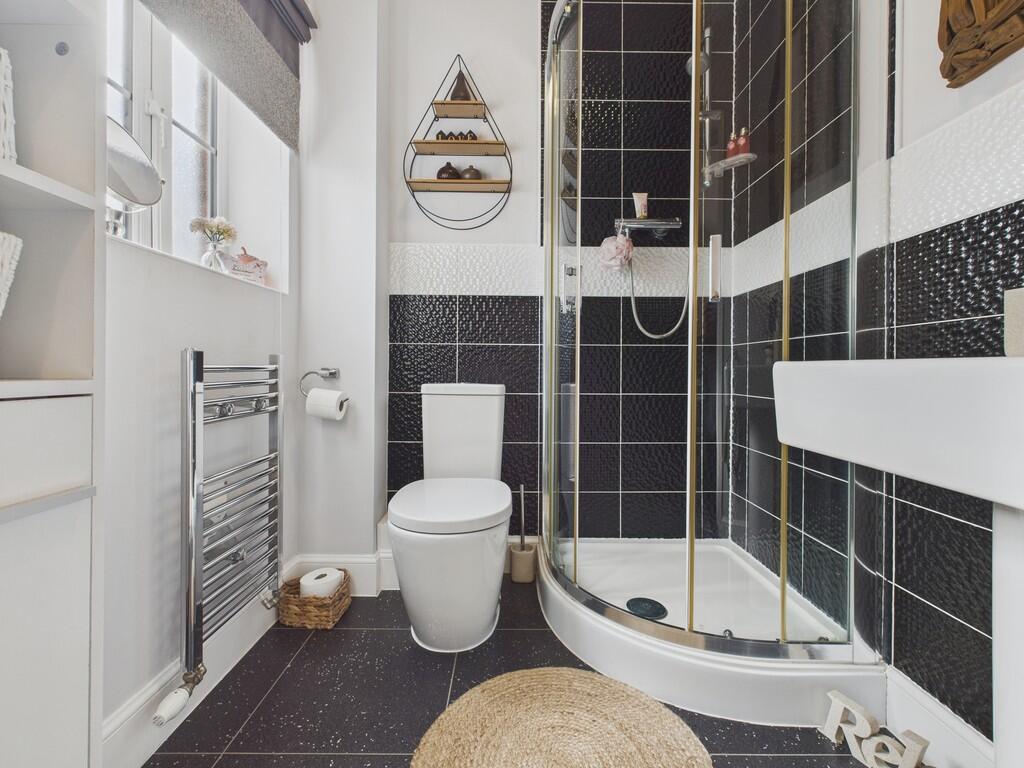 CAM04273G0-PR0192...