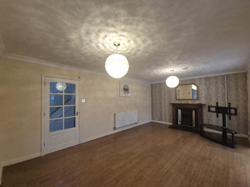 Main Reception Room2