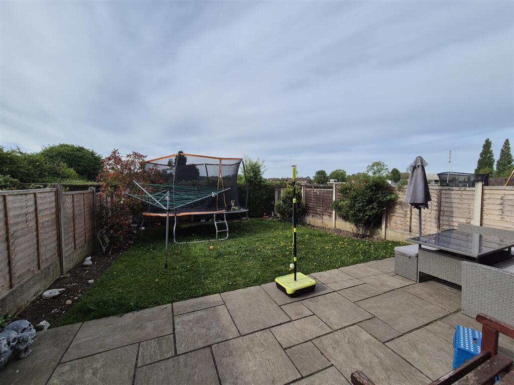 Newsham_road_52 (14).jpg