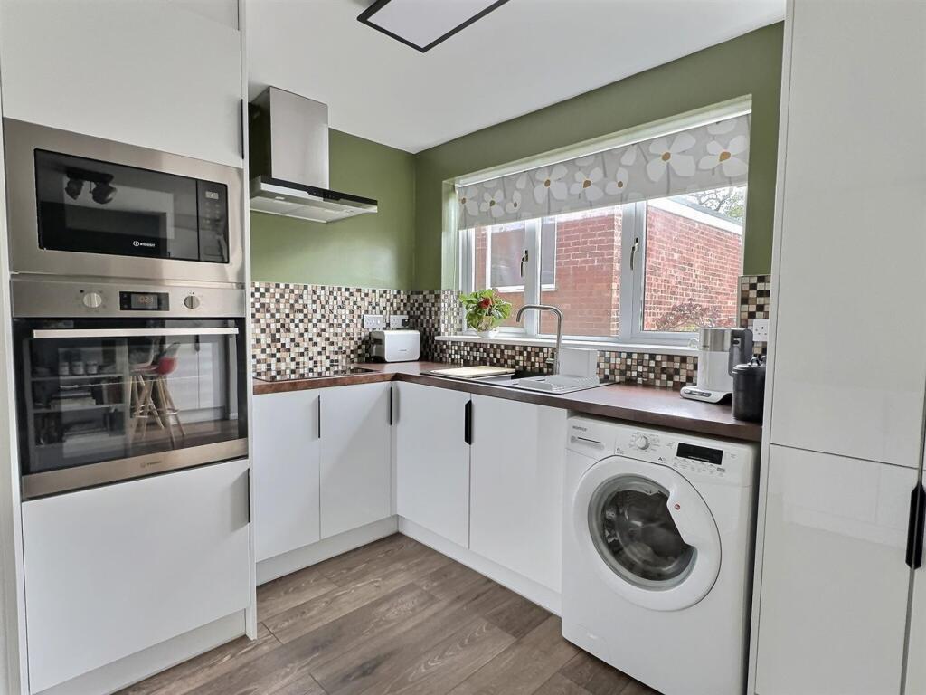 Kitchen Breakfast Room