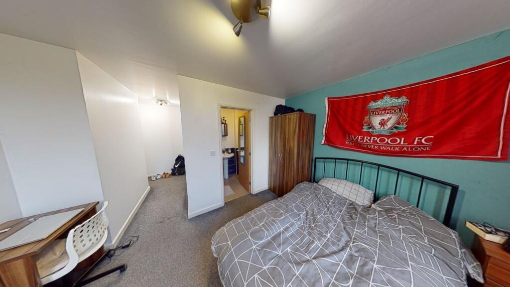 Flat-3-The-Gregory-12192022_153750