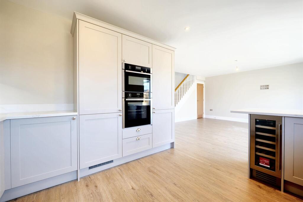 Kitchen/Living.jpeg