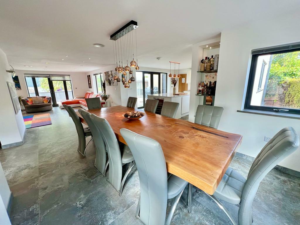 PHOTO-2023-05-08-21-41-25 (2).jpg