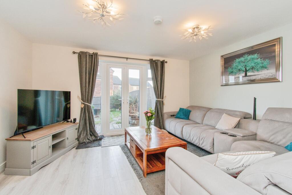 Fox Road, Pontefract, WF7