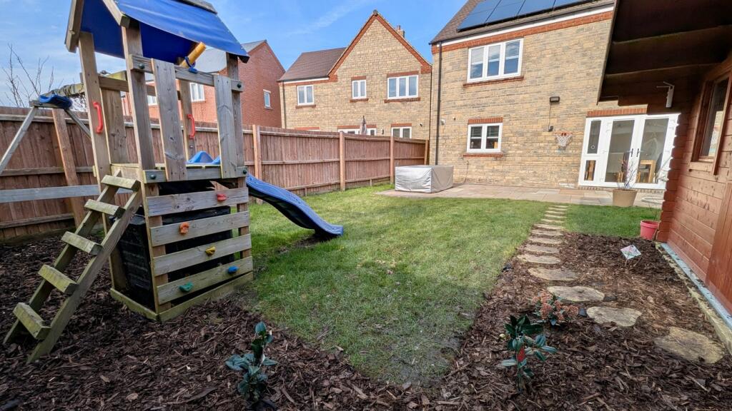 Play Activity &amp; Garden 