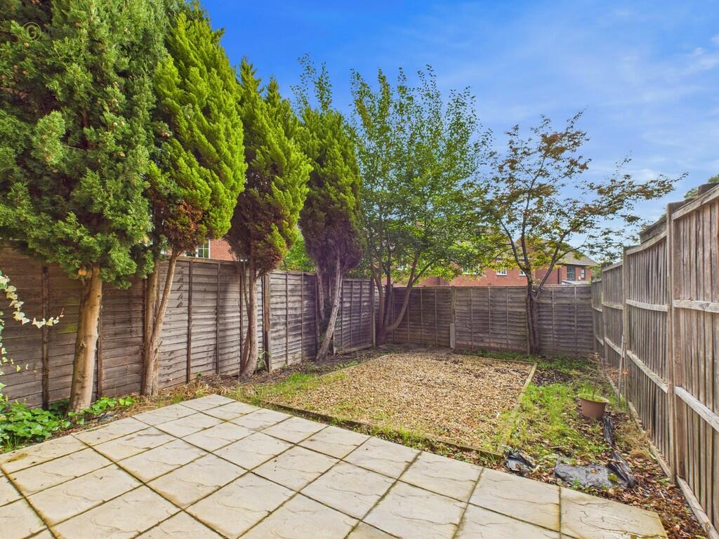 CAM03830G0-PR0222...