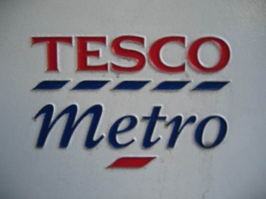 Tesco Metro - 2 mins