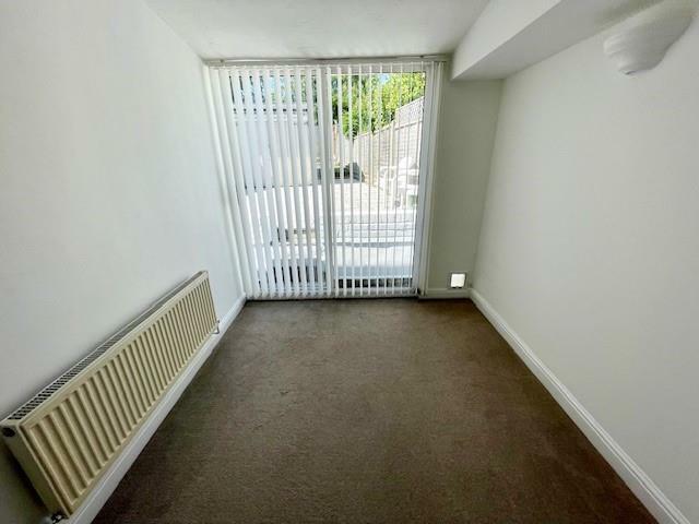 Dining Area.jpg