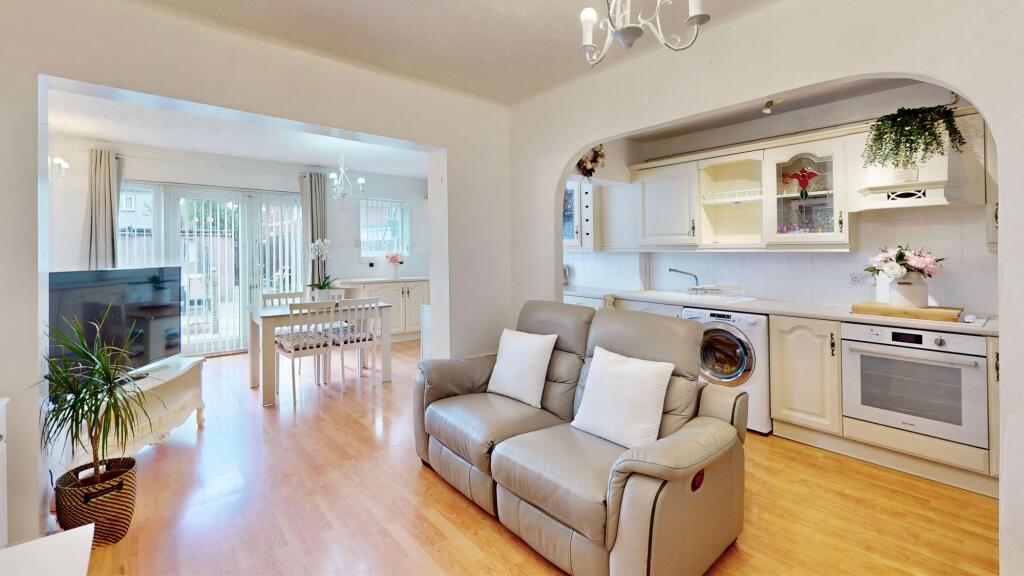 Open Plan Dining Room