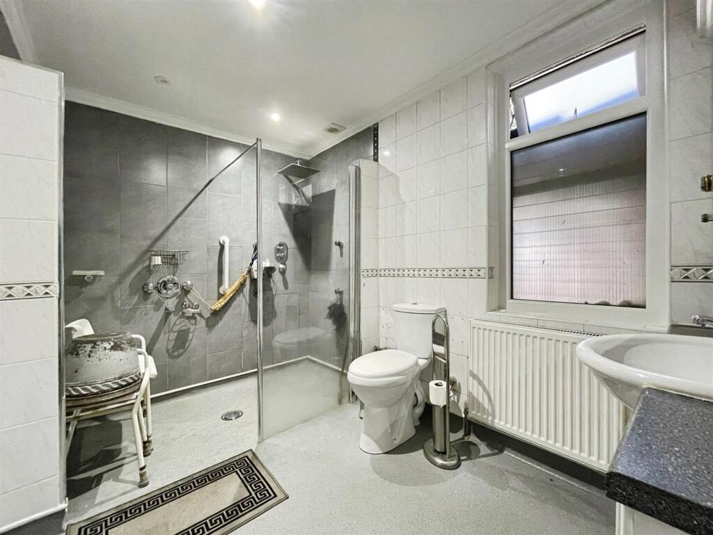 Downstairs Family Bathroom