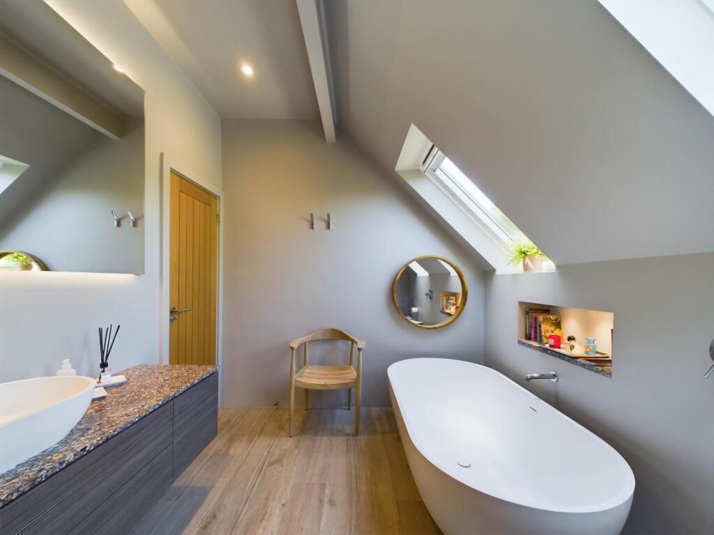 A PLACE TO LUXURIATE.jpg