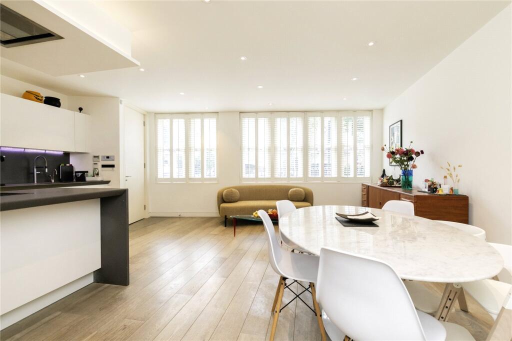 Open Plan Reception