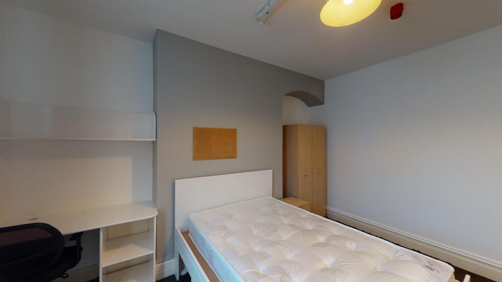17-Wilkinson-Street-bedroom 4 pic 1.jpg