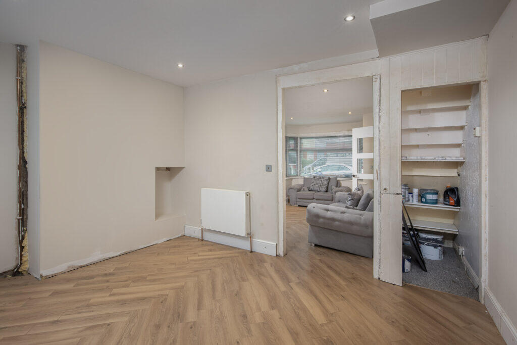 16 Westbank Avenue, Blackpool, FY4 5BT