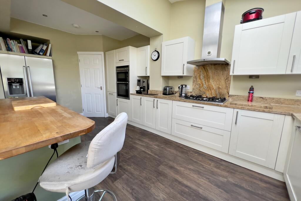 Dining Kitchen Family Room
