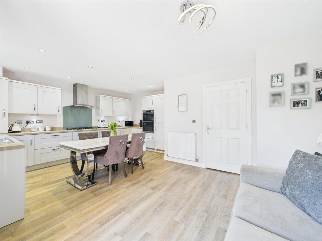 Open Plan Dining Kitchen