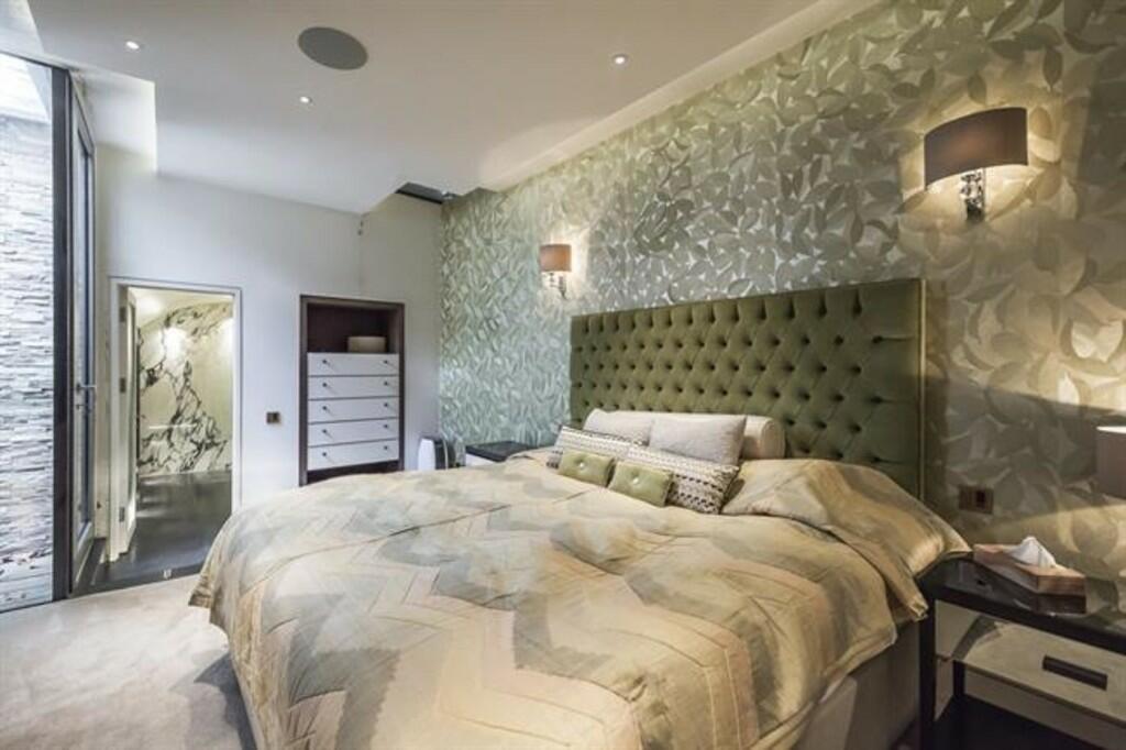 Bedroom 2 Flat A ...