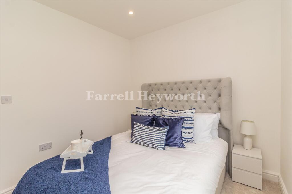 Bedroom 2 image 2 Ne