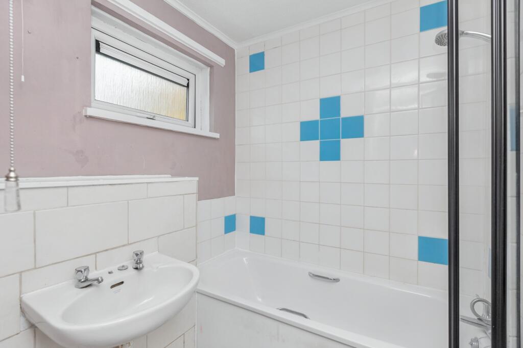 6 Browney Path, Bedford, Bedfordshire, MK41 7XH