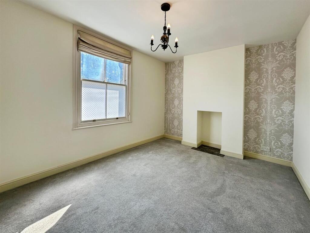 db9a74c0--49C0-954B-B03A8CD52600-88897-00001C5A990