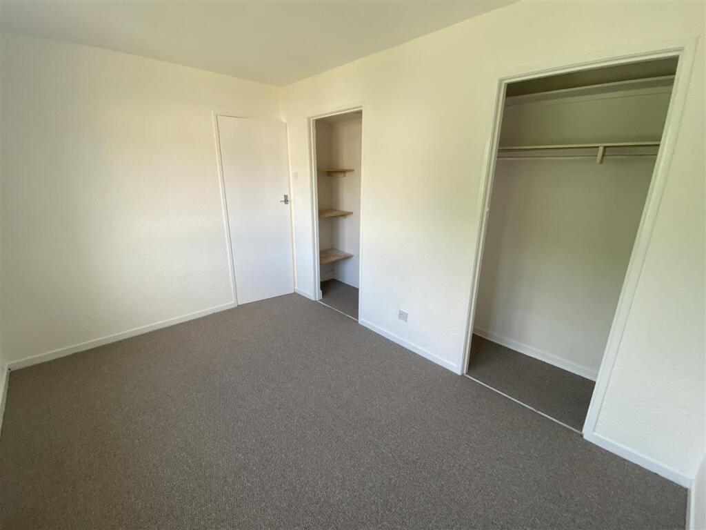 Bedroom no.2 rear double: