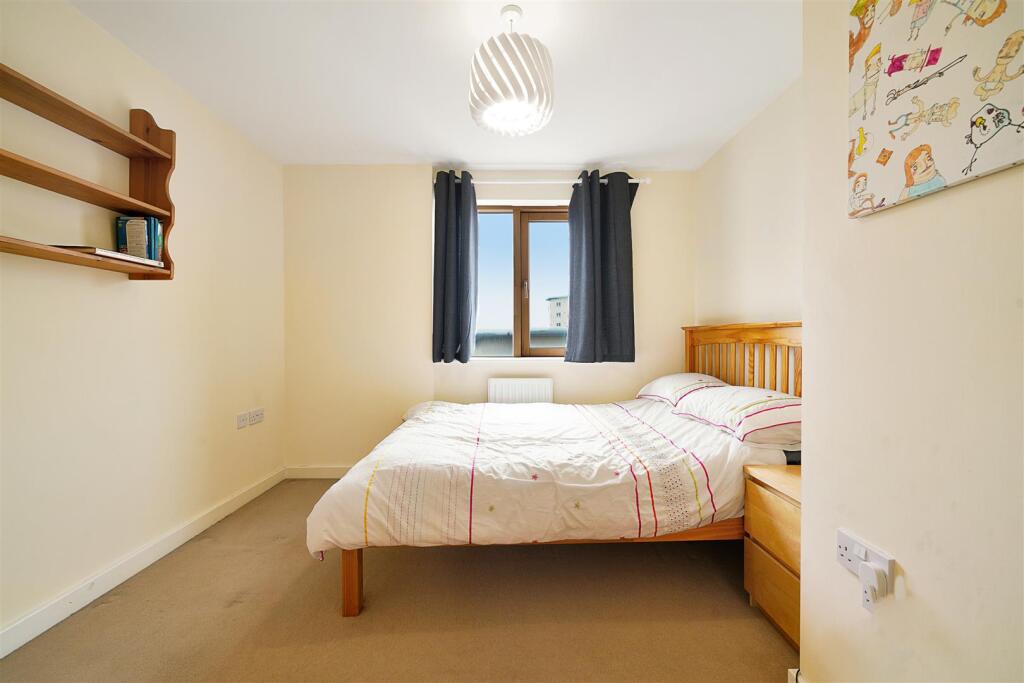 Flat 22, Cuthbert Bell Tower - pEpfNiFeTO57tqYLWI5