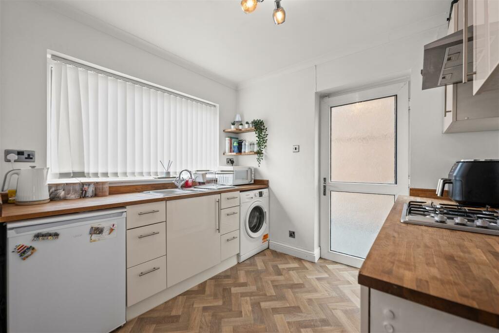 3 Peterdale Road-04.jpg