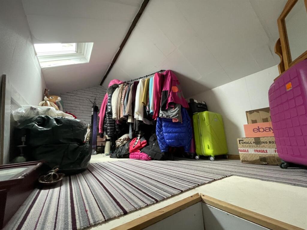 Greenfield Road Loft Room