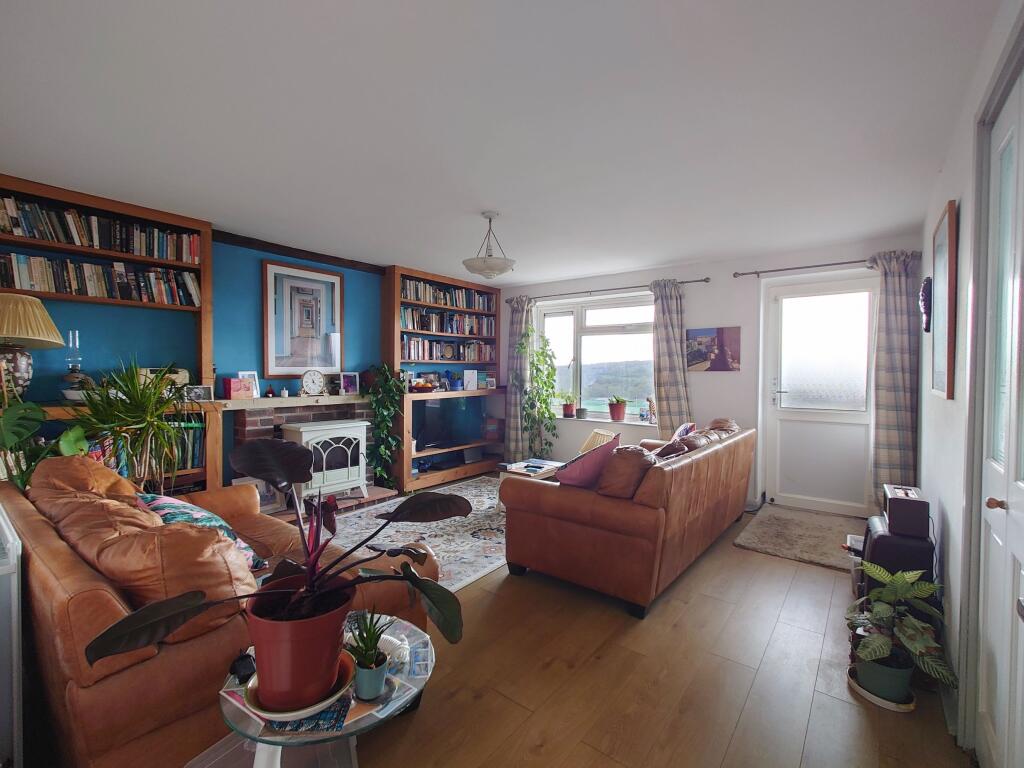 Hillcrest Road, Newhaven