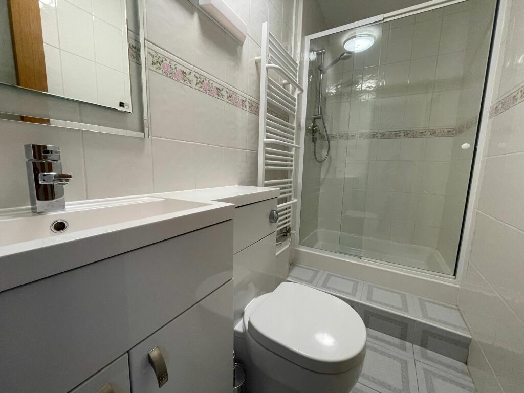 Ensuite
