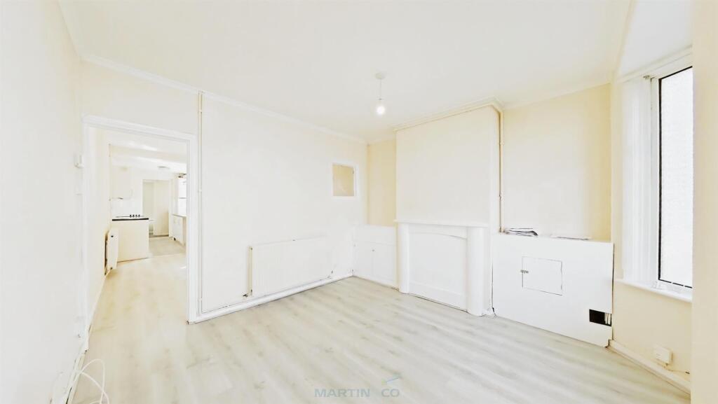 92ee4350-Lounge 20 282 29.jpg