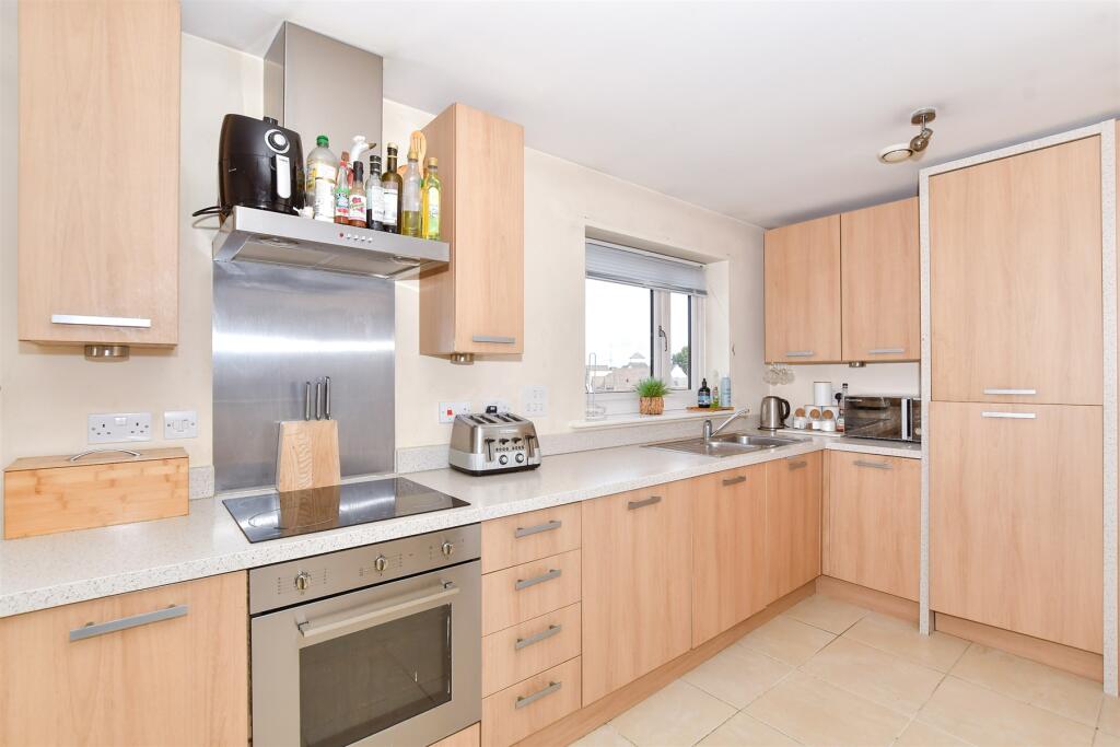 Kitchen/ Lounge/Diner