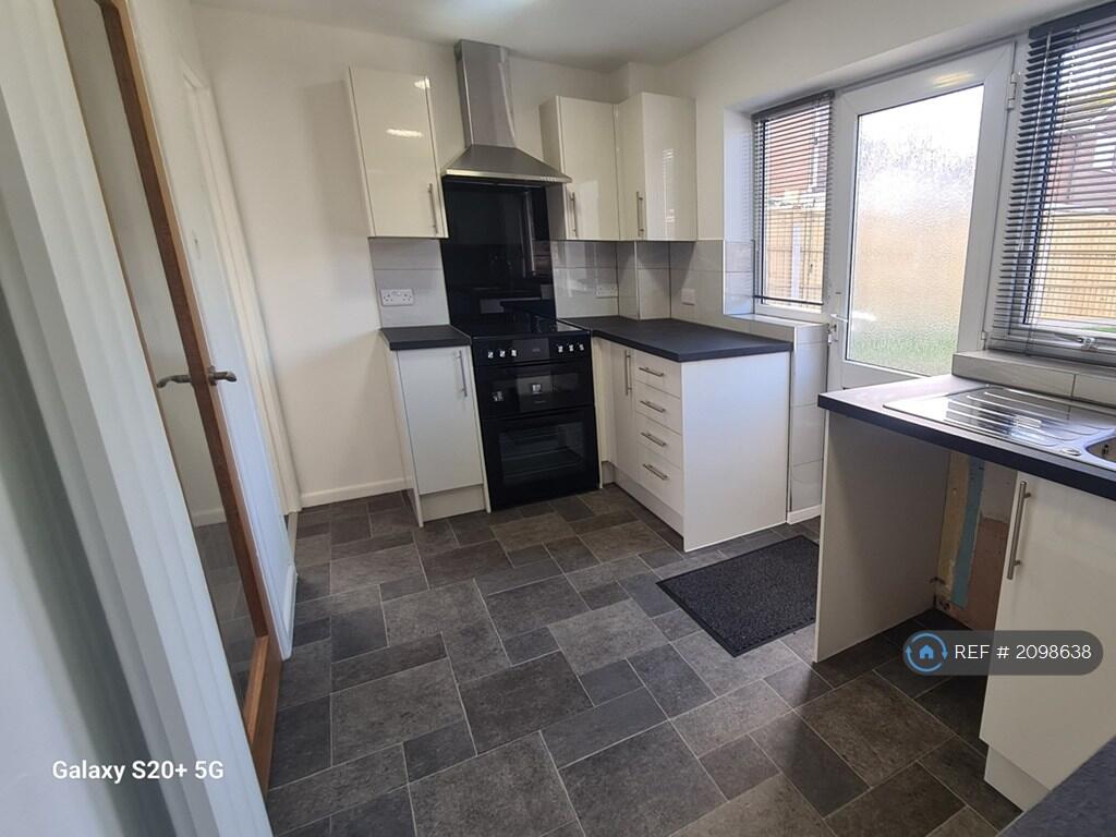 Kitchen 2
