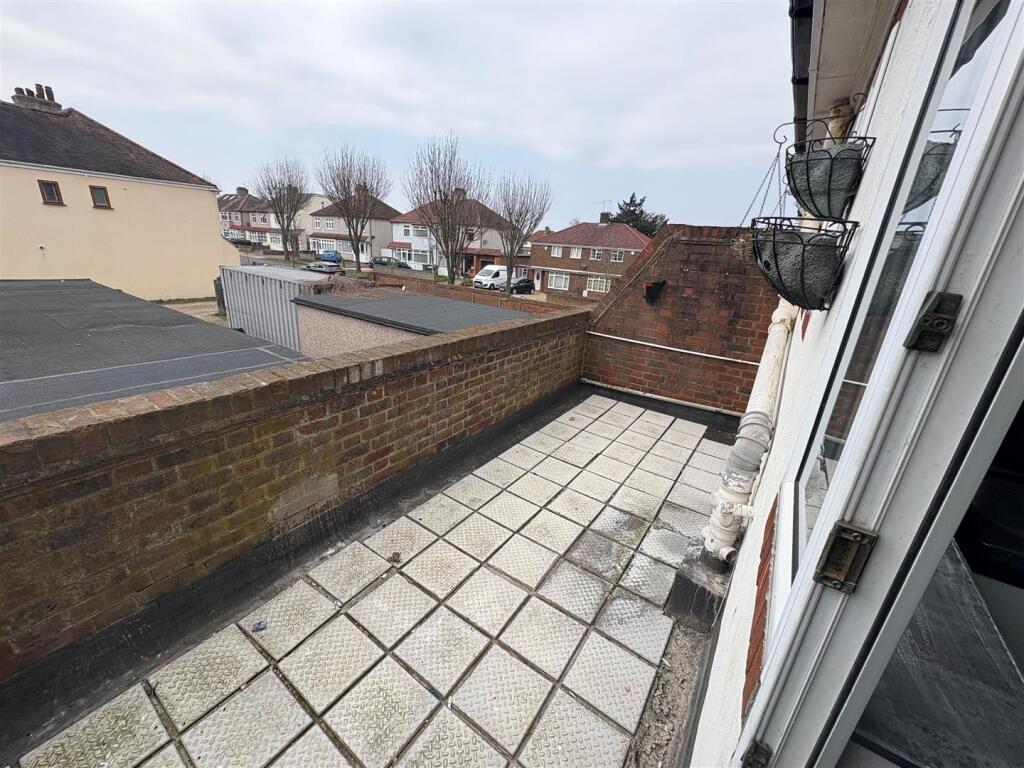 7a balcony.jpg
