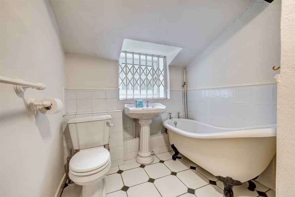 12 Altar Stone Lane, Markfield