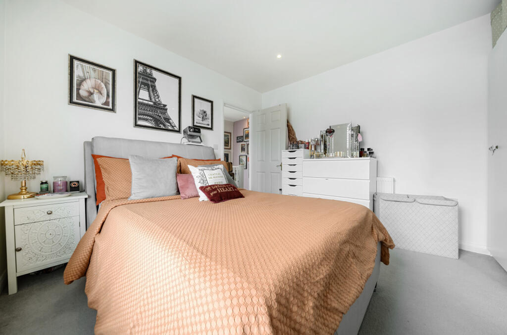 1303262-4-6841837...