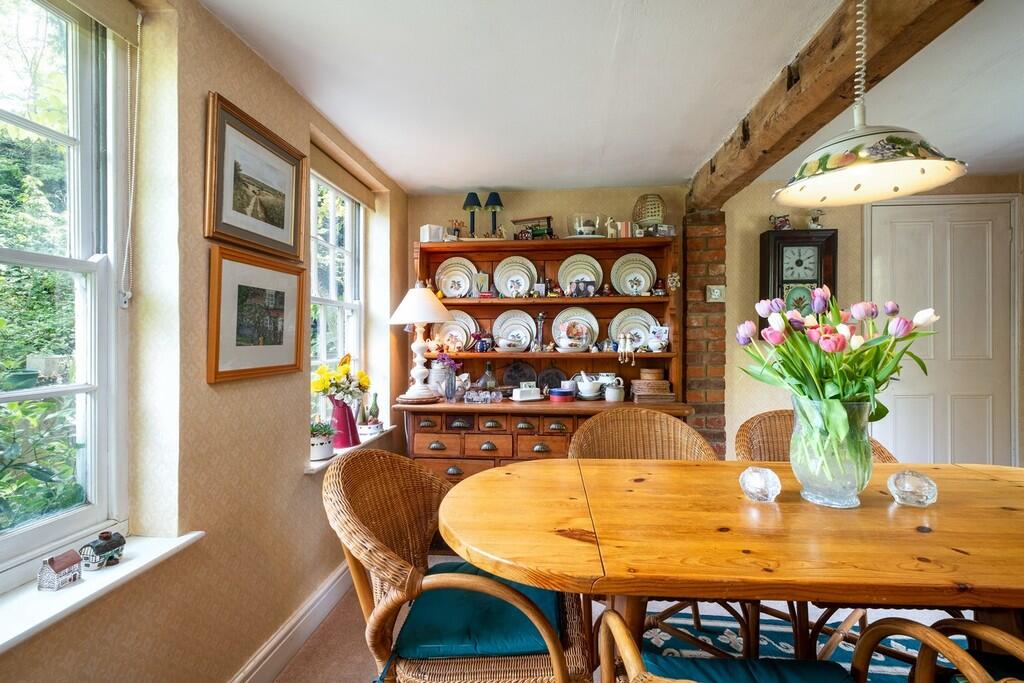 Brook House-17