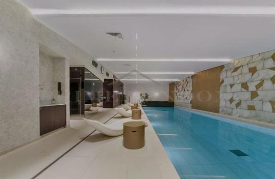 swimming pool.JPG