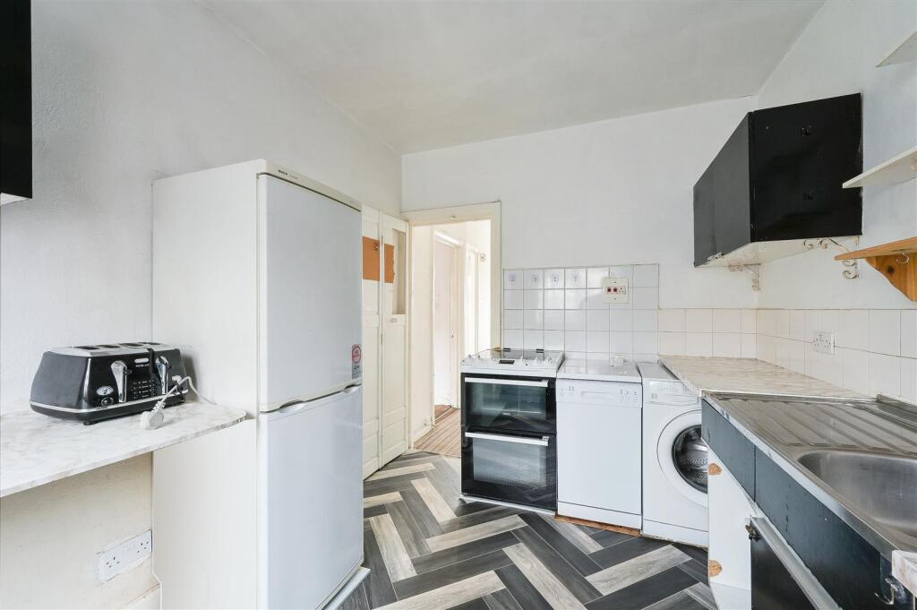 HIGH STREET, 57A- (5).jpg