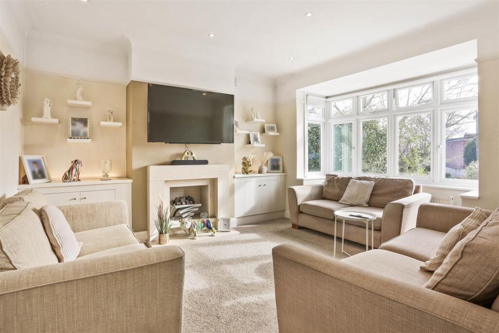 1428771084 -  16.jpg