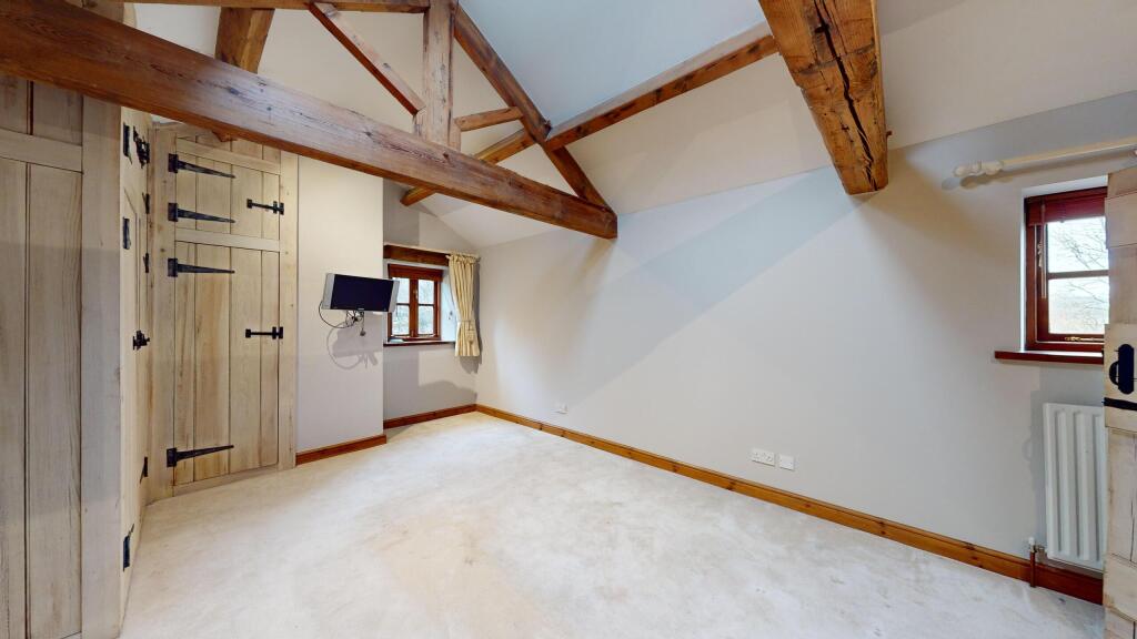 Flax-Cottage-Staicase-Lane-01202025_174726
